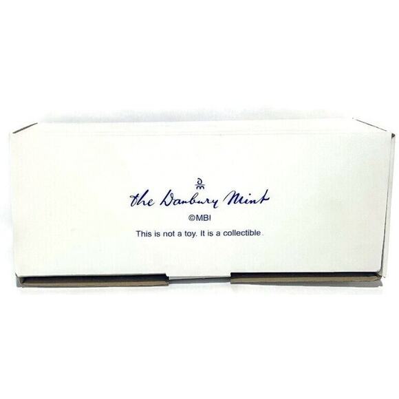 Danbury Mint Christmas Bear Santa Gilbert 2020 16 Inches With Stand and Box NEW - Picture 11 of 11